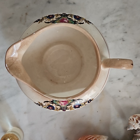 1766 marked Antique Edwin Knowles English trimmed floral saddle creamer - Picture 4 of 9